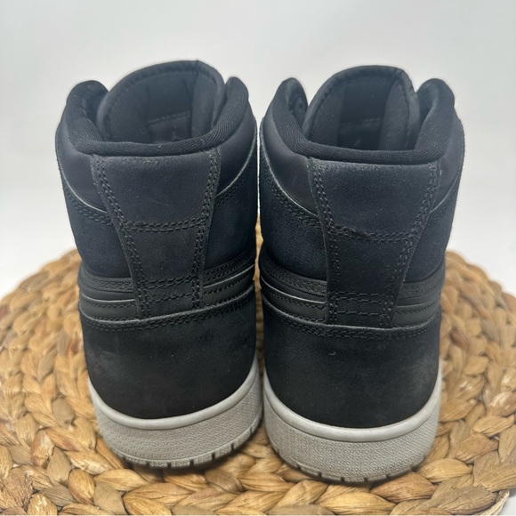 Jordan 1 Retro Sneakers High Strap Black Anthracite Size 10 Men's - Picture 7 of 8